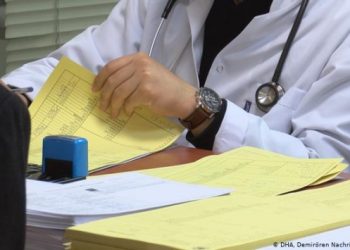 Aile hekimleri iş bırakıyor