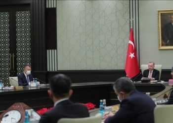 Ertelenmişti: Kabine salgın gündemiyle toplanıyor