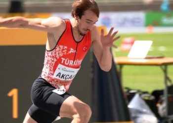 Milli atlet Berke Akçam, dünya şampiyonu oldu