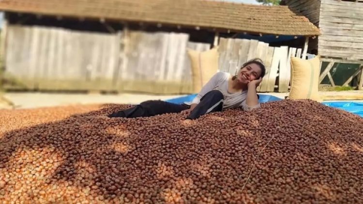 Yarışmalara kazma kürekle hazırlandı, hedefi bilek güreşinde Avrupa Şampiyonluğu