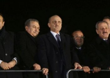 Eski bakan Erdoğan Bayraktar’dan bir ‘ayar’ daha