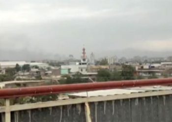 Kabil havalimanına çok sayıda roket atıldı