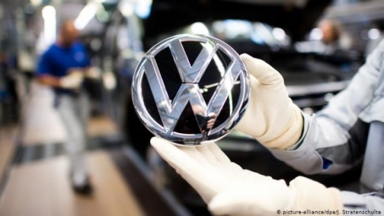 Volkswagen, sadece otomatik vitesli araba üretme kararı aldı