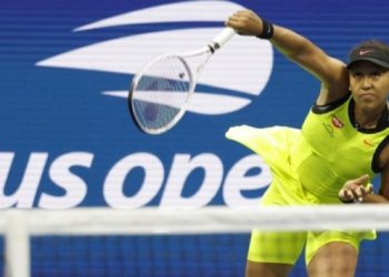 Naomi Osaka tenise ara mı veriyor?