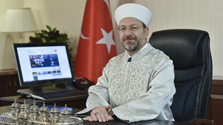 Diyanet İşleri Başkanı Erbaş: Sosyal medya yasası zorunluluk