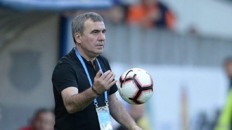 Hagi’den ‘Hagi mi Alex mi’ sorusuna yanıt: Ben tarihi sahanın içinde yazdım