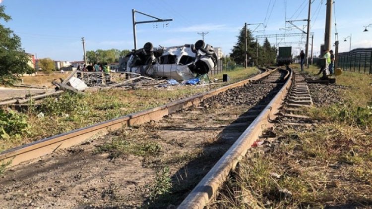 Tren kazasında ölen Nebibe, ‘Kelle koltukta gidiyoruz’ demiş