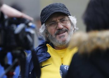 Tedavi sürecini gözyaşlarıyla anlatan Mustafa Reşit Akçay’dan çağrı: Allah aşkına aşınızı olun