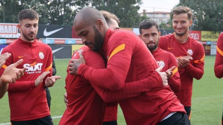Galatasaray’da Marcao ile Kerem Aktürkoğlu takım önünde barıştı
