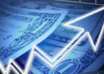 Dolar ve Euro yükselişe geçti: Yeni rekora doğru