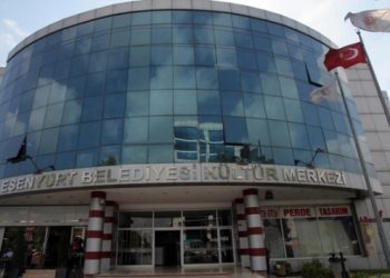 Esenyurt Belediyesi’ne AKP döneminden kalan borç nedeniyle haciz geldi