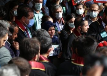 Şenyaşar ailesi: Hak, hukuk, adalet mücadelesi büyüyor