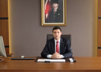 Kaymakam öğretmeni sınıftan kovdu