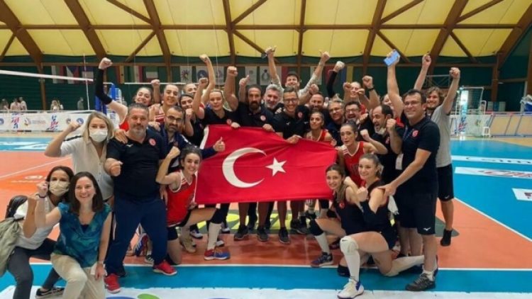 Milliler dünya şampiyonu