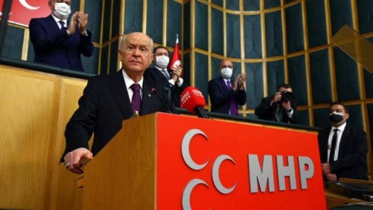Bahçeli’den başkanlık sistemine tam destek: Güçlenerek devam etmeli