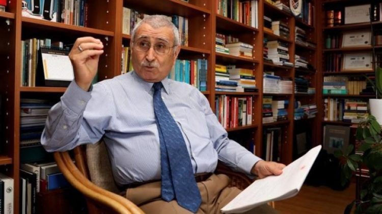 “Merkez iki hamle daha yaparsa tam bir para krizine girebiliriz”