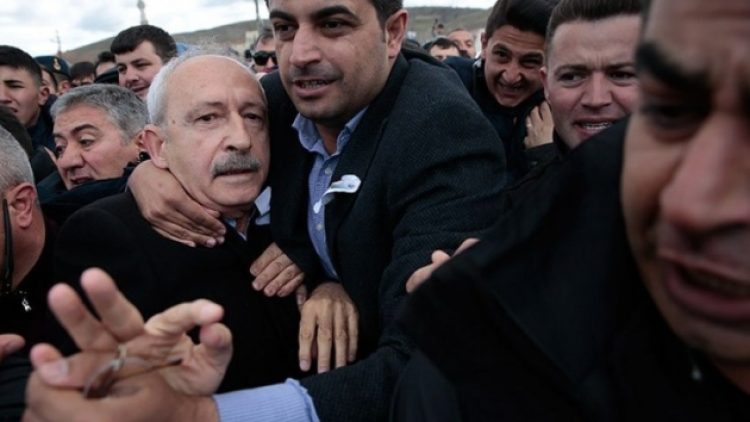Saray’dan bakanlara ‘Kılıçdaroğlu’na geçmiş olsun demeyin’ mesajı gitmiş