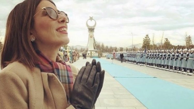 A Haber muhabiri Lamia Ayhan TRT’de haber müdürü oldu