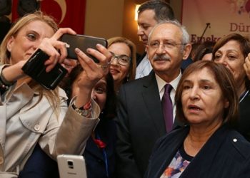 Kılıçdaroğlu: Çalışmayan ev kadınlarının sosyal haklarını güvence altına alacağız