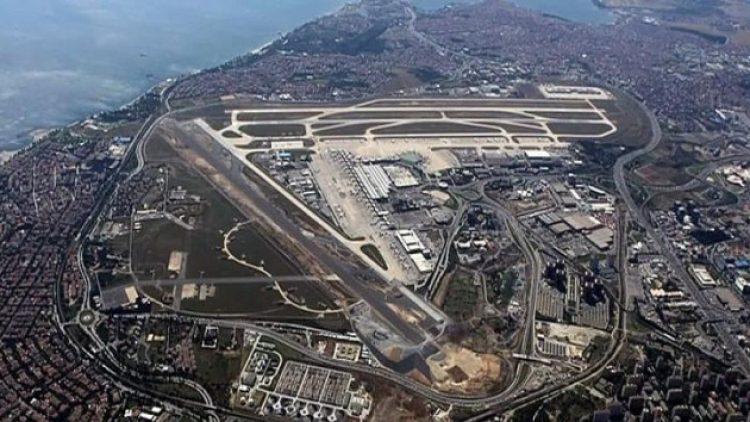 Yolcu uçuşuna kapatılan Atatürk Havalimanı’nda ayrıcalıklı uçuş