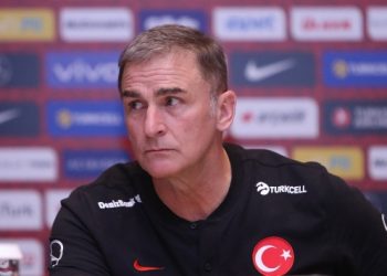 Stefan Kuntz: Şenol Güneş gibi gideceğimi mi düşünüyorsunuz?