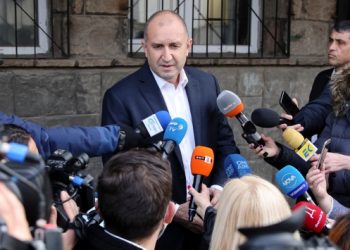 Bulgaristan’da Cumhurbaşkanlığı seçimini Rumen Radev kazandı