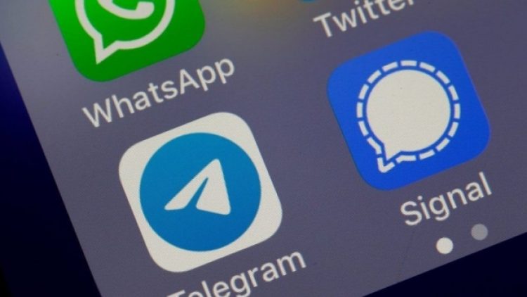 Mesajlaşma platformlarındaki yazışmaların FBI tarafından okunabildiği öne sürüldü