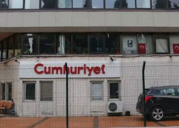 Cumhuriyet’ten açıklama: Emeğin ve emekçinin yanındayız