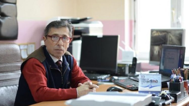 İki gündür aranan okul müdürü makam odasında ölü bulundu