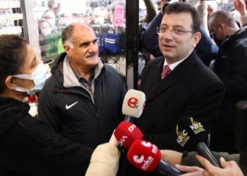 Esnafın ‘Cumhurbaşkanı olmak istiyor musun?’ sorusuna İmamoğlu’ndan yanıt