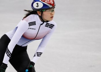 Takım arkadaşlarını eleştirdi, 2 ay uzaklaştırma aldı!