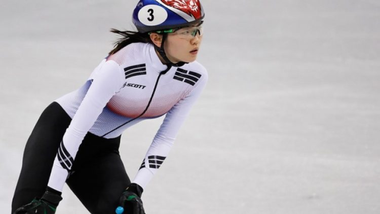 Takım arkadaşlarını eleştirdi, 2 ay uzaklaştırma aldı!