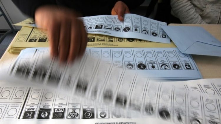 Milli Gazete: İktidar, seçim için YSK’dan bilgi istedi