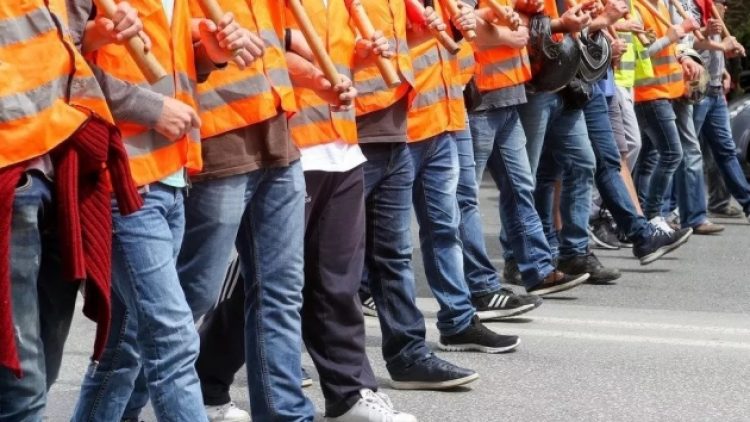 Türk Metal grev kararı aldı