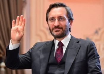 Fahrettin Altun: Türkiye’de üretilen haberlerin yarısı yalan