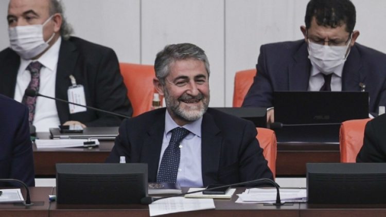 Nebati: Ortodoks politikaları kenara koyduk