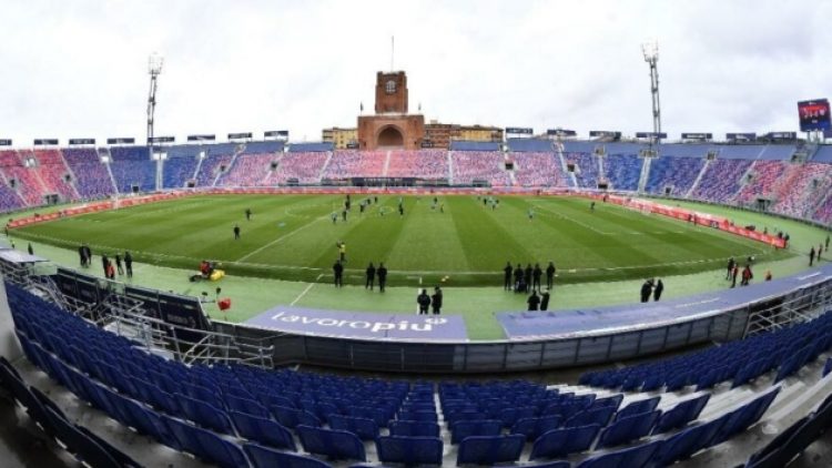 İtalya’da kaos! Stadyuma geldiler ama…