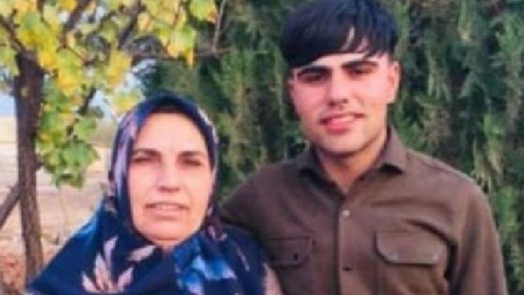 Elektrikle su ısıtan anneyle oğlu akıma kapılarak vefat etti