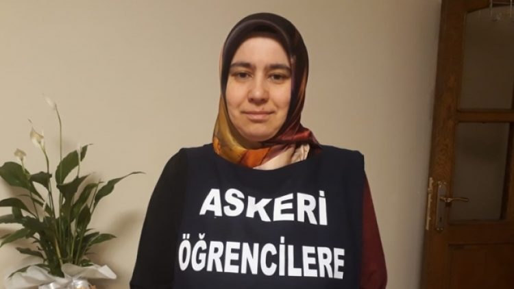 Melek Çetinkaya, Hulusi Akar’ın açtığı davadan beraat etti