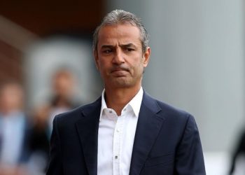 Fenerbahçe ‘geçiş dönemi için’ İsmail Kartal’la anlaştı