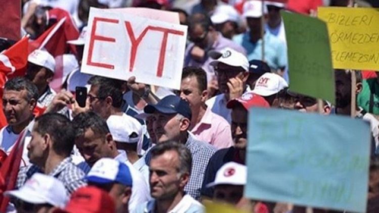 CHP, EYT’lilerle alanlara iniyor: Derhal seçim istiyoruz
