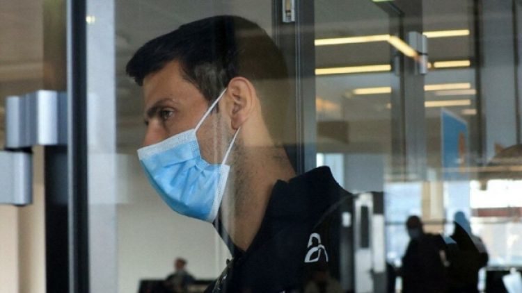 Novak Djokovic ülkesine döndü, yeni bir tartışma başladı