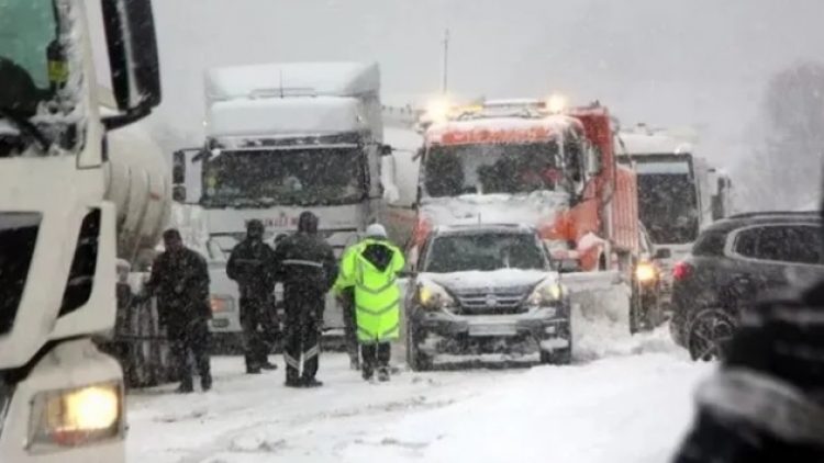 Anadolu’dan İstanbul’a ulaşım Kocaeli’nden itibaren durduruldu