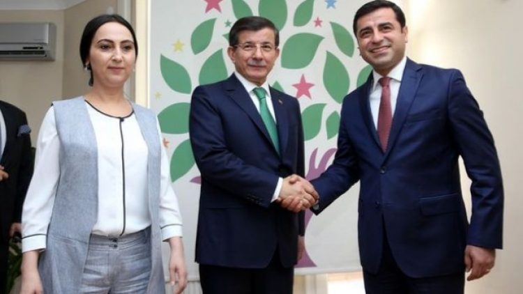 “Demirtaş’ın ceza davası, Davutoğlu’ndan bağımsız gerçekleşen bir yargılamadır”