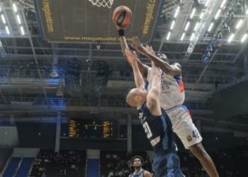 Anadolu Efes, Zenit deplasmanında mağlup!