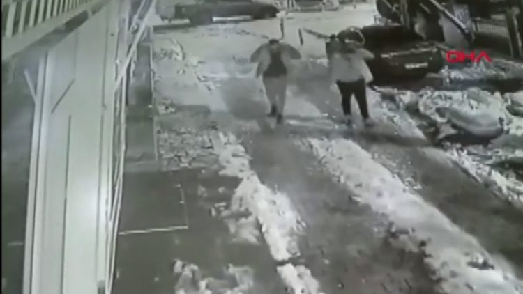 Mahmutyazıcıoğlu cinayetinde zanlıların kaçış anı kamerada