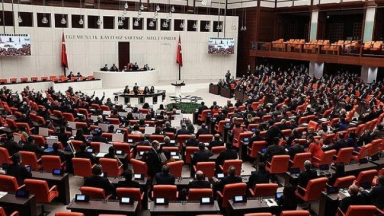 ‘Öğretmenlik Meslek Kanunu’ Meclis’te kabul edildi