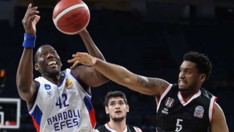 Beşiktaş Icrypex’te Bluiett ile yollar ayrıldı