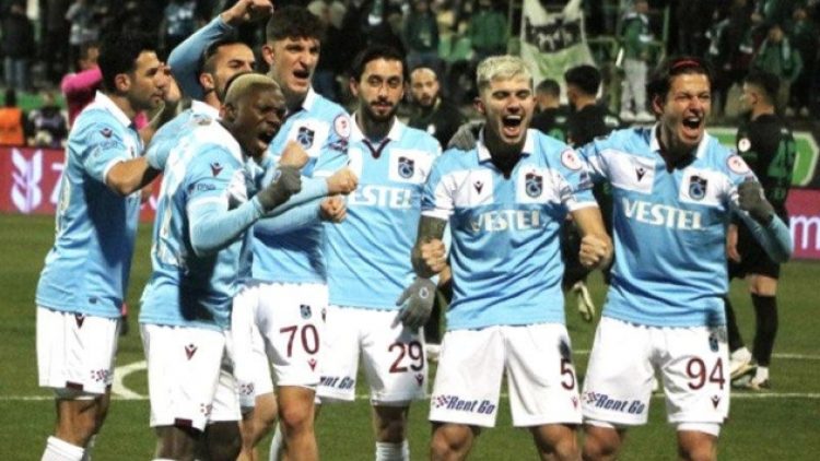 Trabzonspor kupada çeyrek finalde!