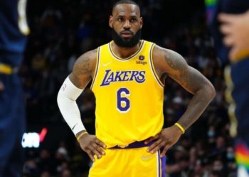 LeBron James, NBA tarihinin en skorer oyuncusu oldu